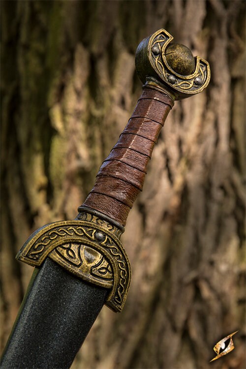 Celtic Leaf Blade